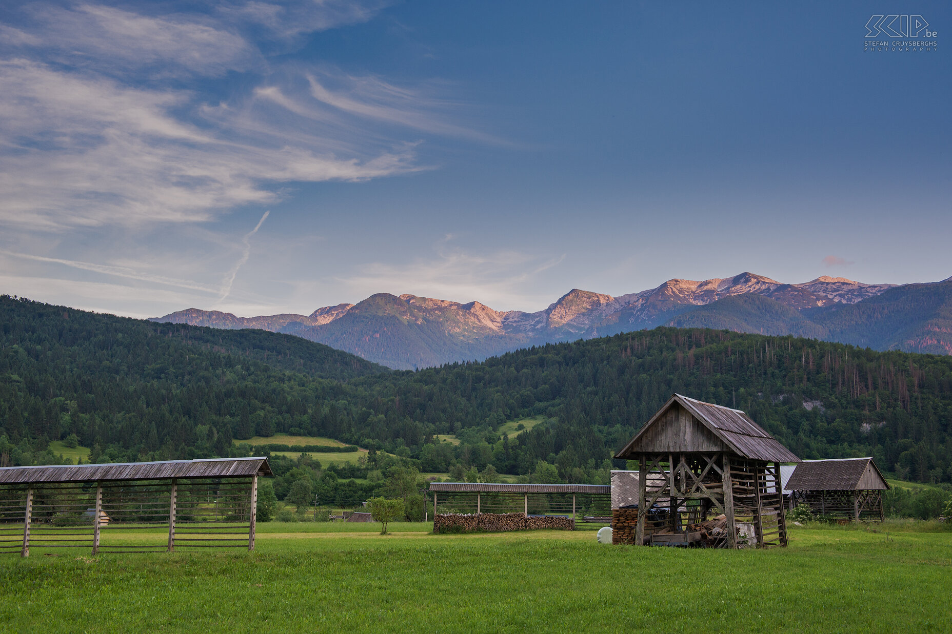 Bohinj - Stara Fužina Stara Fužina is een van de mooie dorpjes gelegen in het Triglav NP enhet ligt vlakbij het meer van Bonhinj. Stefan Cruysberghs